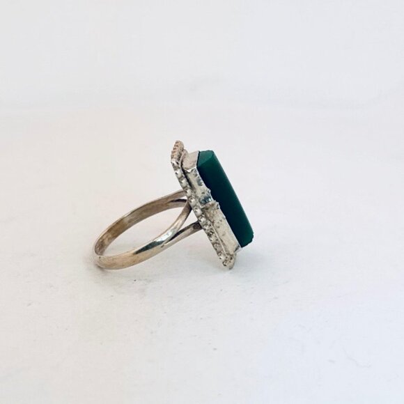 Vintage 925 Sterling Silver Green Onyx Rectangle Ring Size 9 Estate Jewelry - Picture 3 of 12